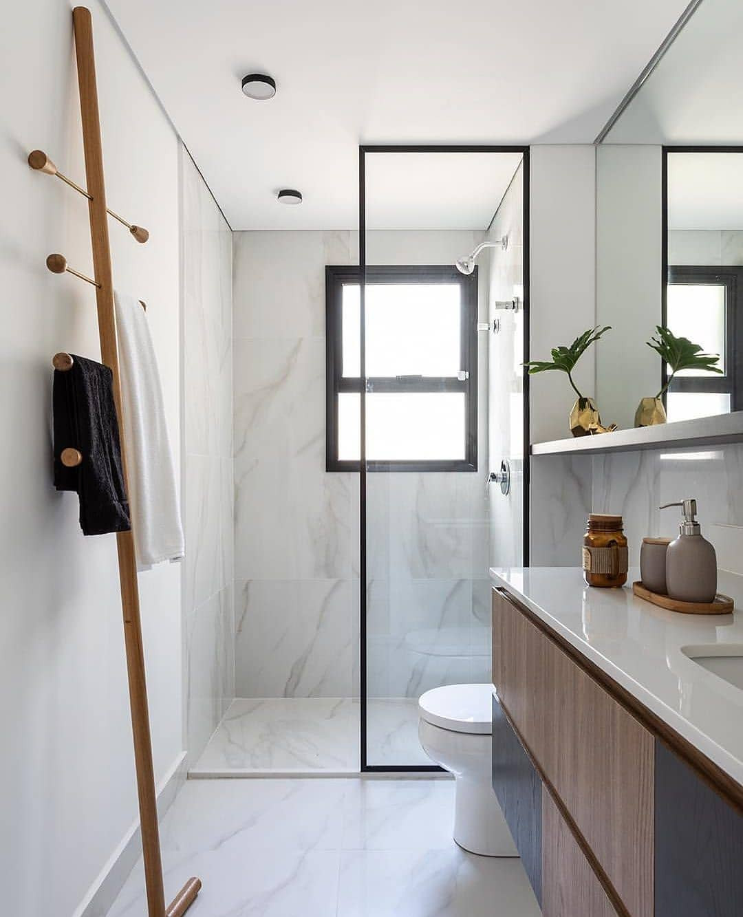11 desain kamar mandi kecil minimalis paling diminati