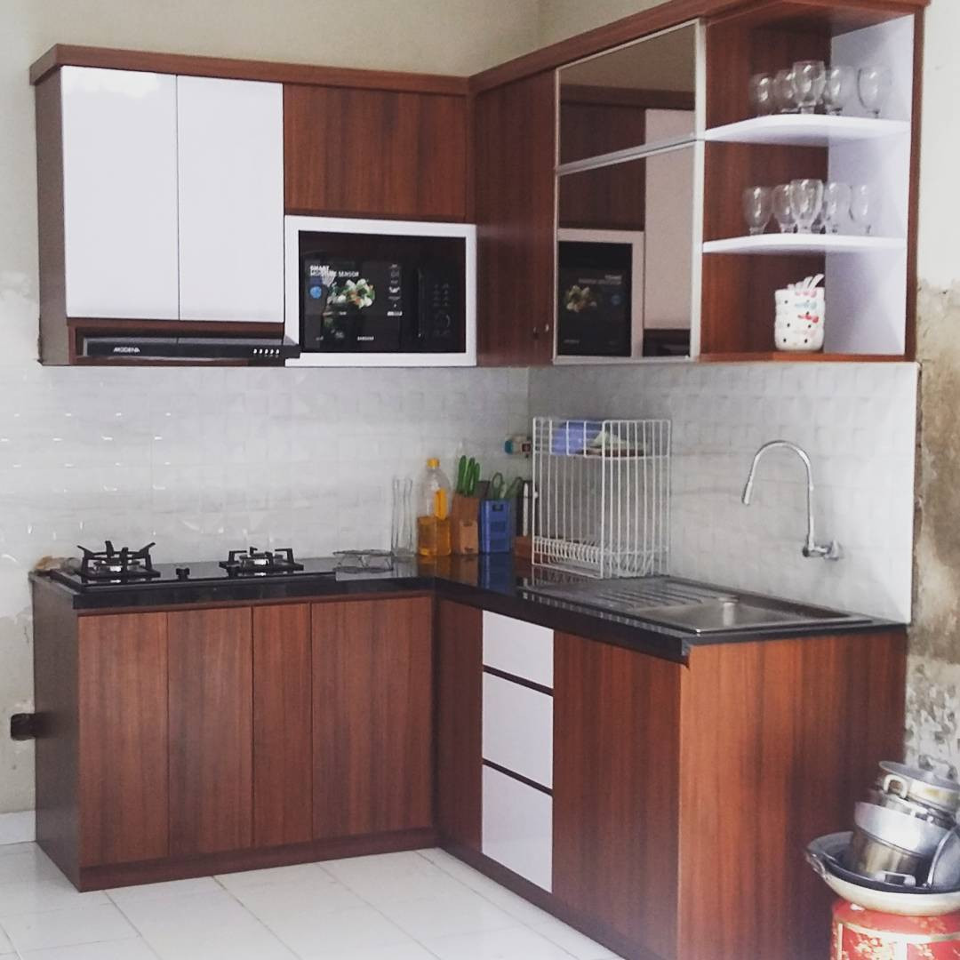 18 model dapur sederhana minimalis dengan kitchen set ...