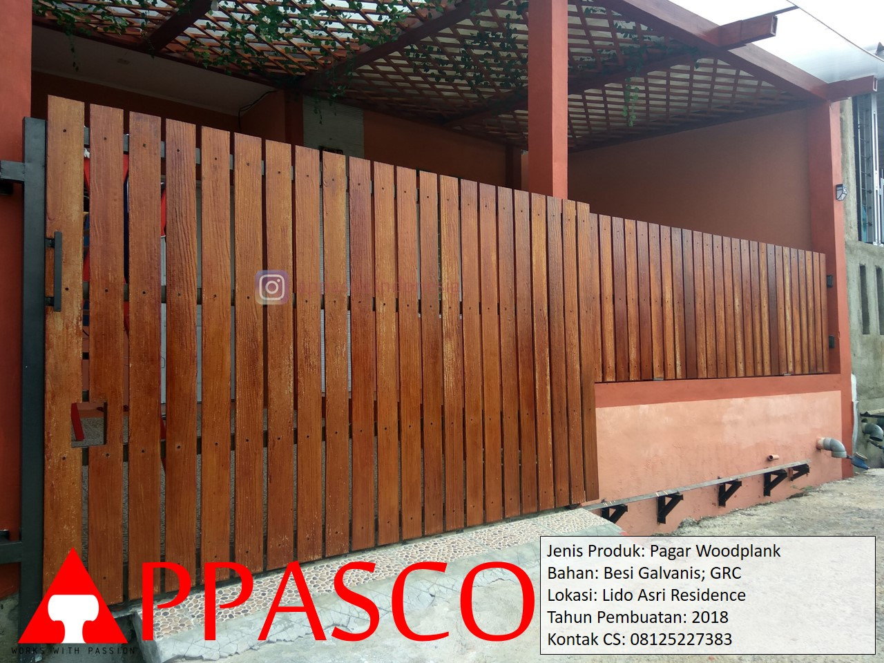 pagar minimalis galvalum dengan motif kayu grc lisplang di