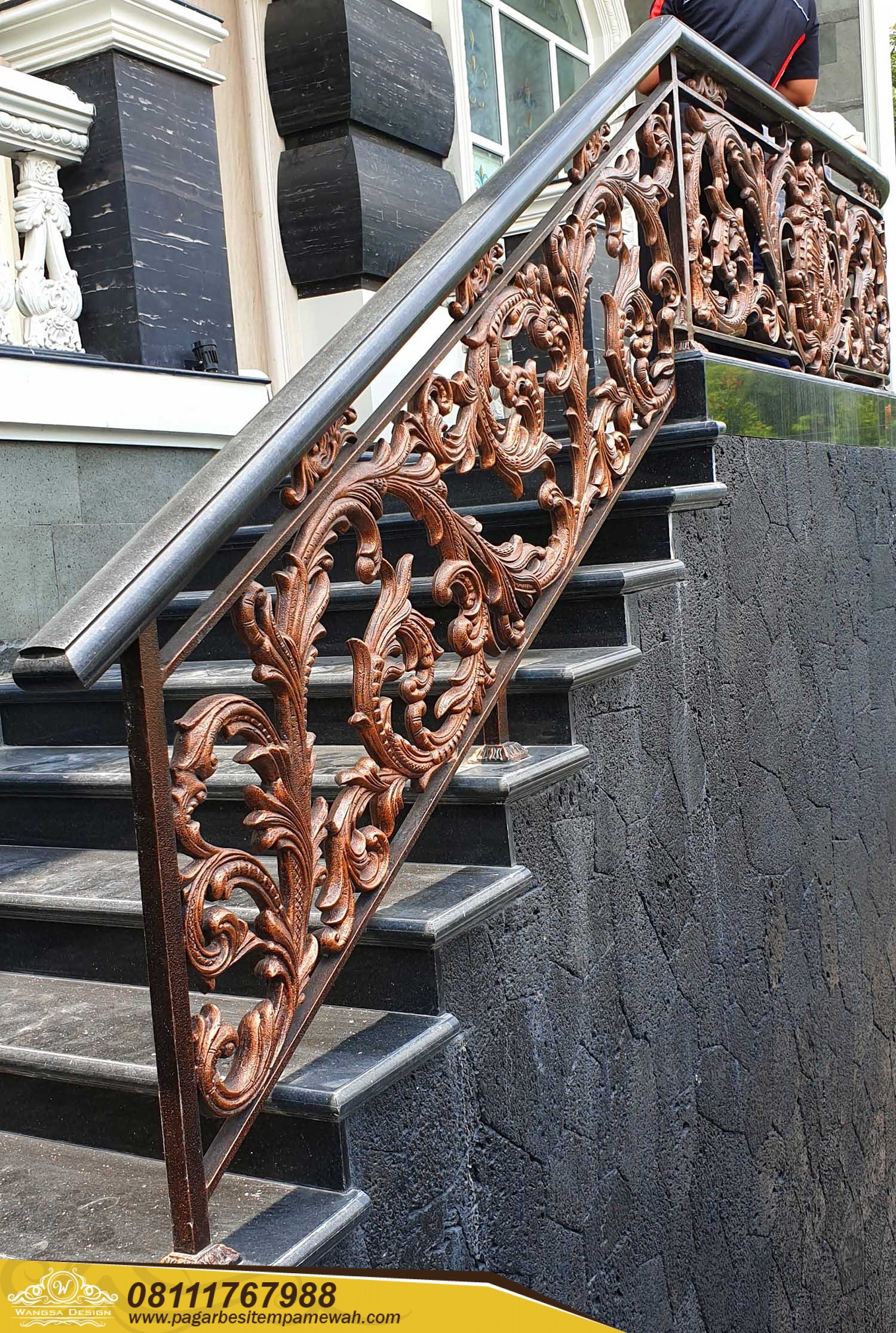 300+ model desain gambar railing tangga besi tempa klasik